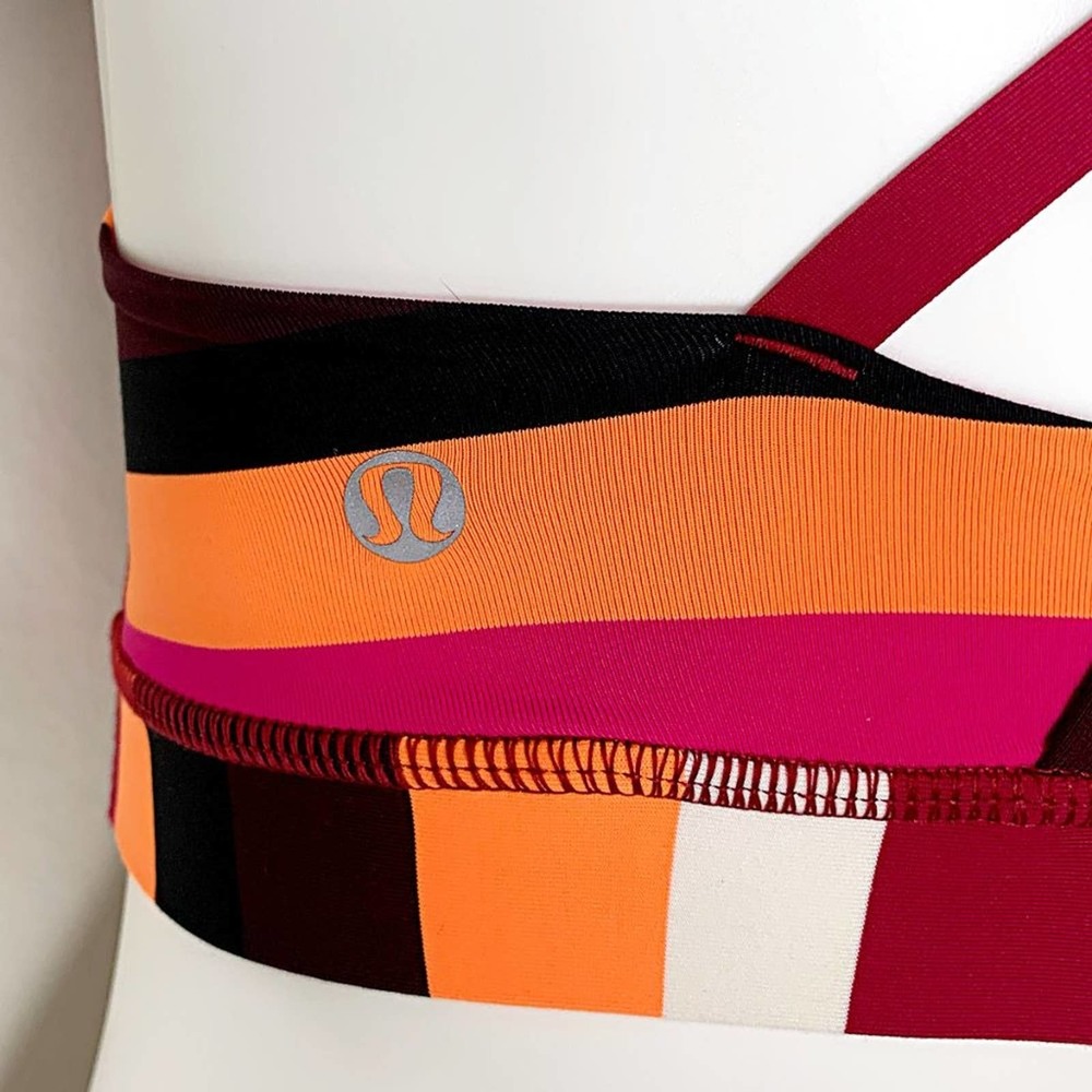 Lululemon Energy Bra in Blossom Stripe Bumble Berry Ghost - Picture 9 of 10